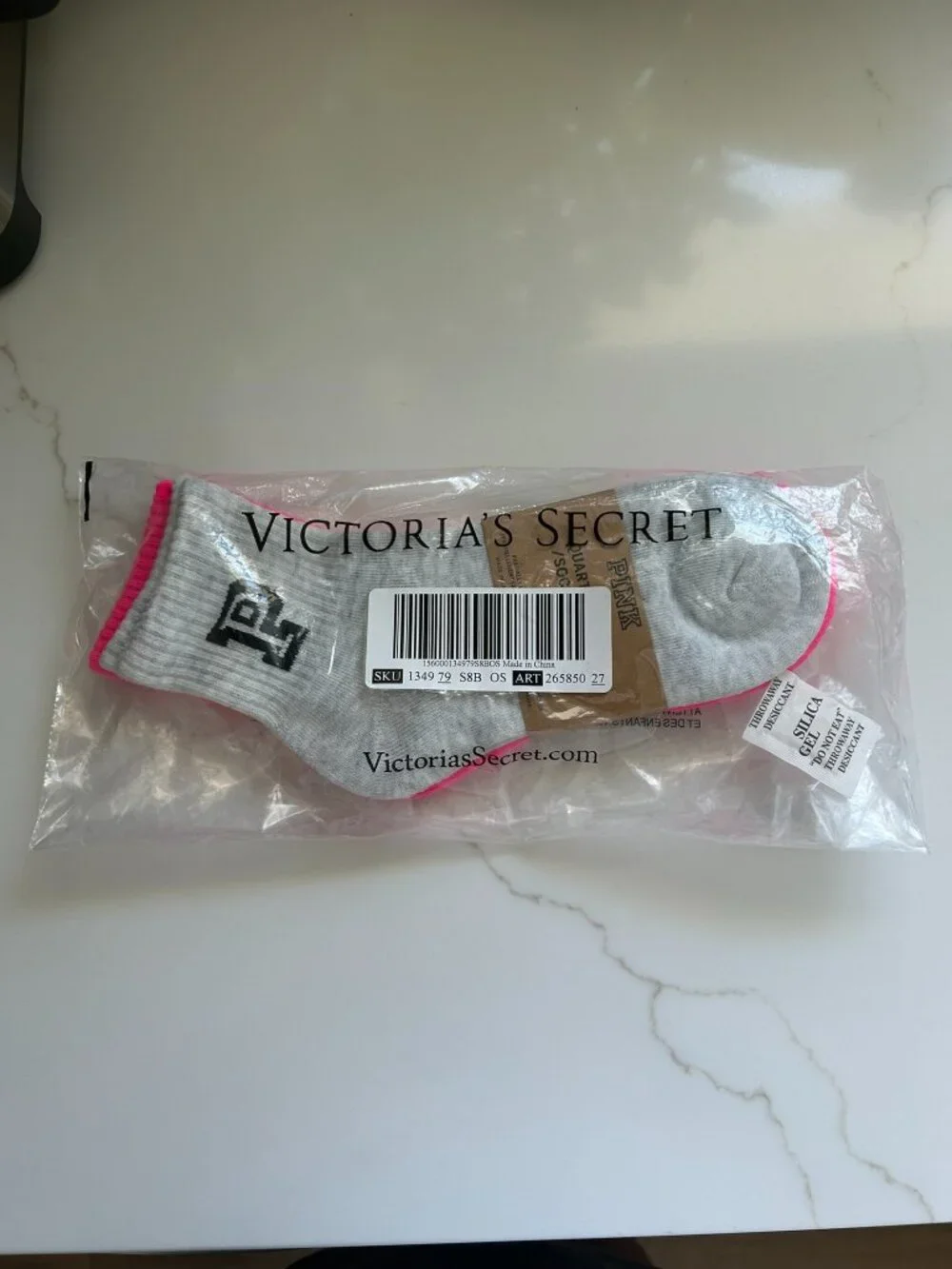 Victoria’s Secret PINK 2-Pack Quarter Crew Socks Neon Pink Heather Grey (OS) NWT